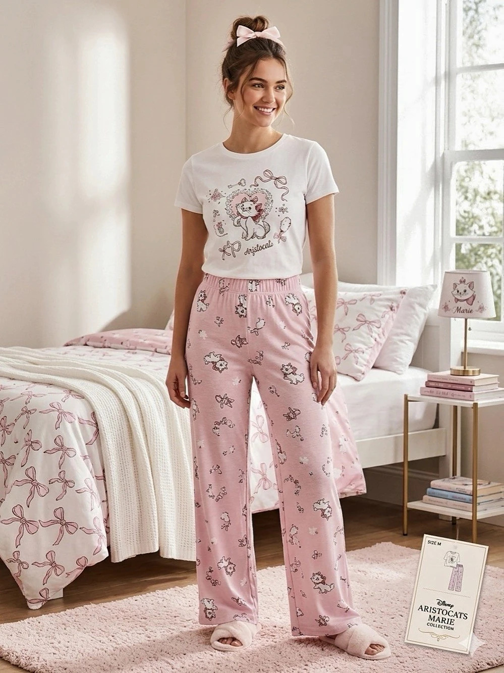 Disney Aristocats NWT
Marie Pajama Set Pink & White
